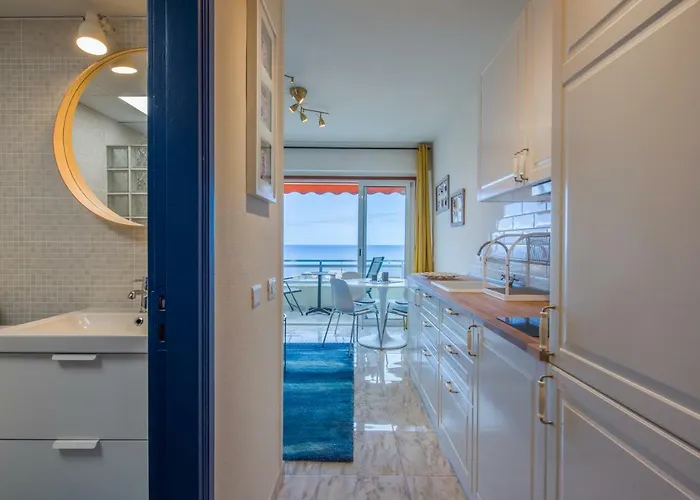 Amazing View Fall In With *