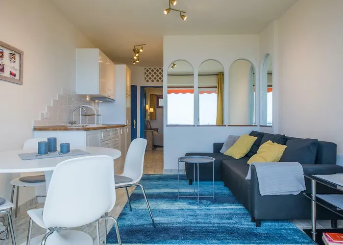 아파트 Amazing View Fall In With *